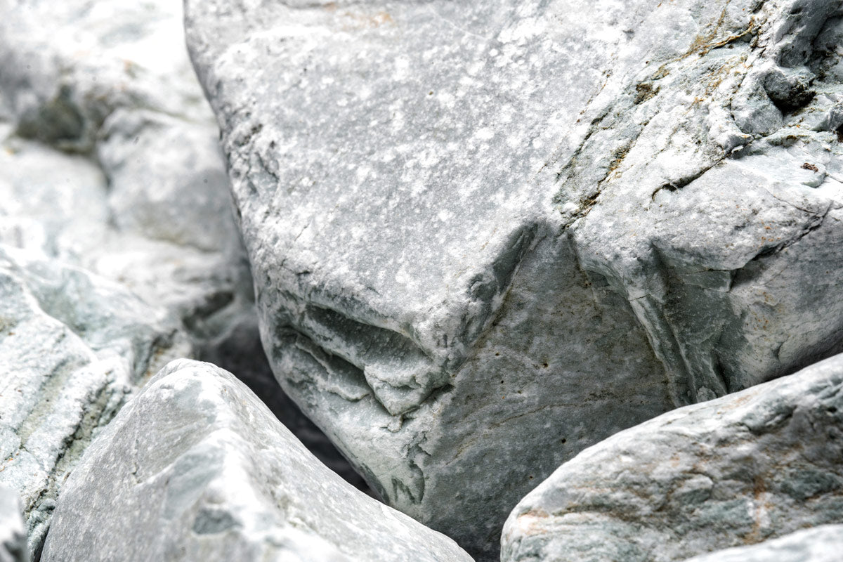 Caledonia Stone | Shop Aquarium Hardscape for Aquascaping- Glass Aqua