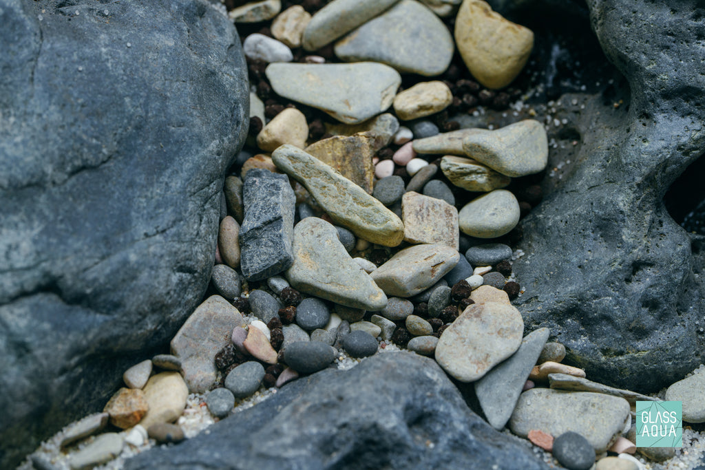 Hakkai Stone WIth Ultum Nature Systems Controsand Natural Freshwater Aquarium Sand Gravel and Pebbles