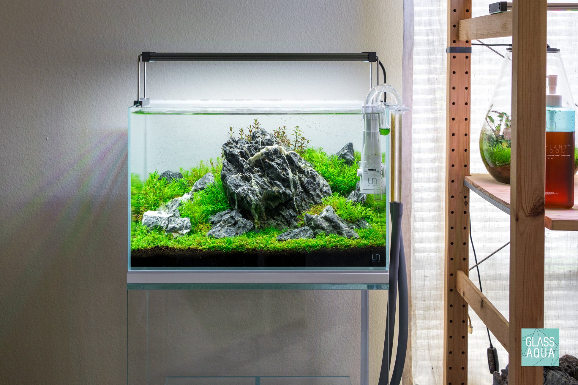 UNS Plant Food Min - Glass Aqua