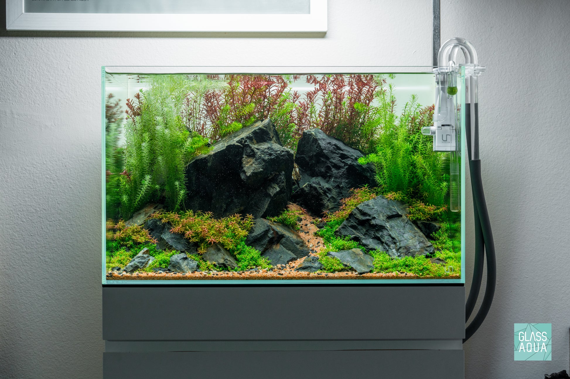 UNS Atmos Aquarium Light Background