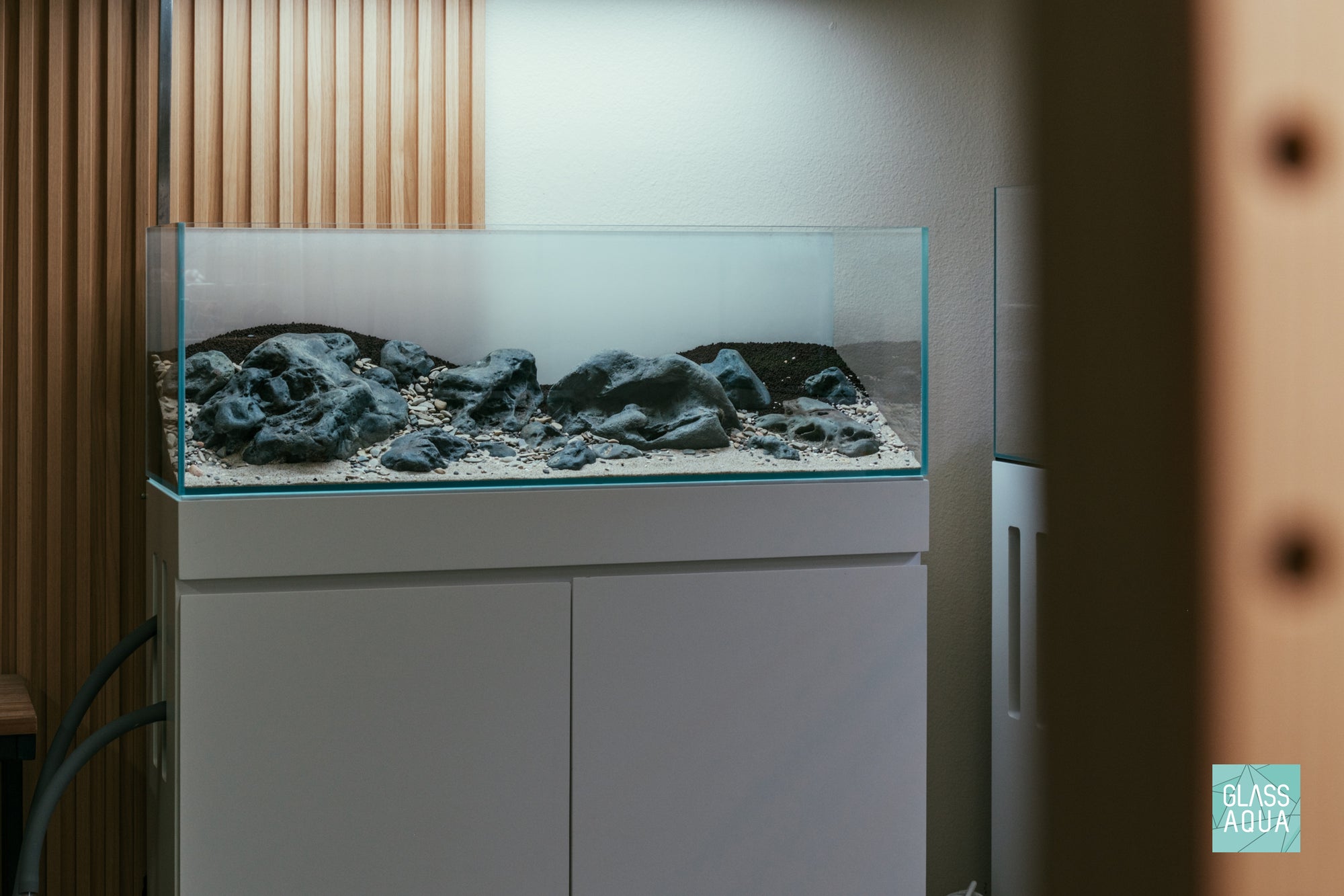 Iwagumi Aquascape Layout in an Ultum Nature Systems 90L Long Rimless Tank