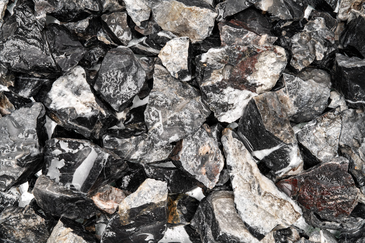 Close-up details of crushed seiryu accent gravel when wet or submerged in aquariums.