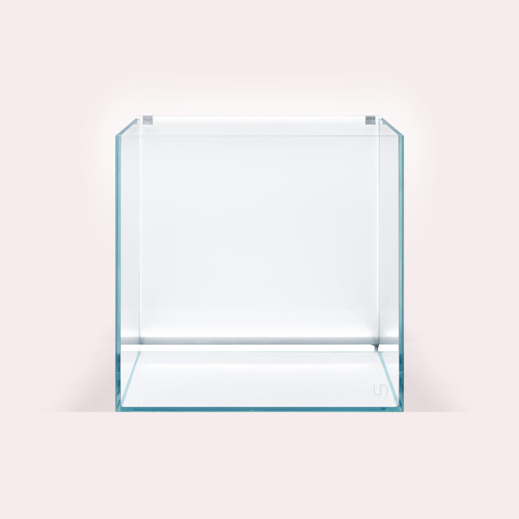 Ultum Nature Systems Atmos - Aquarium Light Background - Glass Aqua