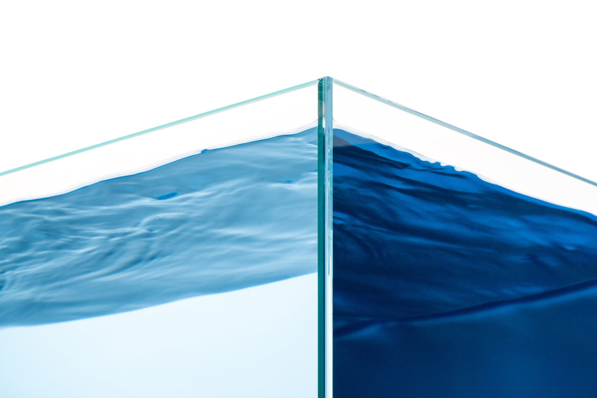 Ultum Nature Systems UNS Limited Edition Blue Background Rimless Aquarium Tank