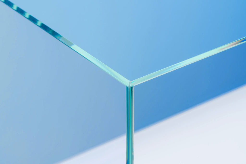Ultum Nature Systems UNS Limited Edition Blue Background Rimless Aquarium Tank