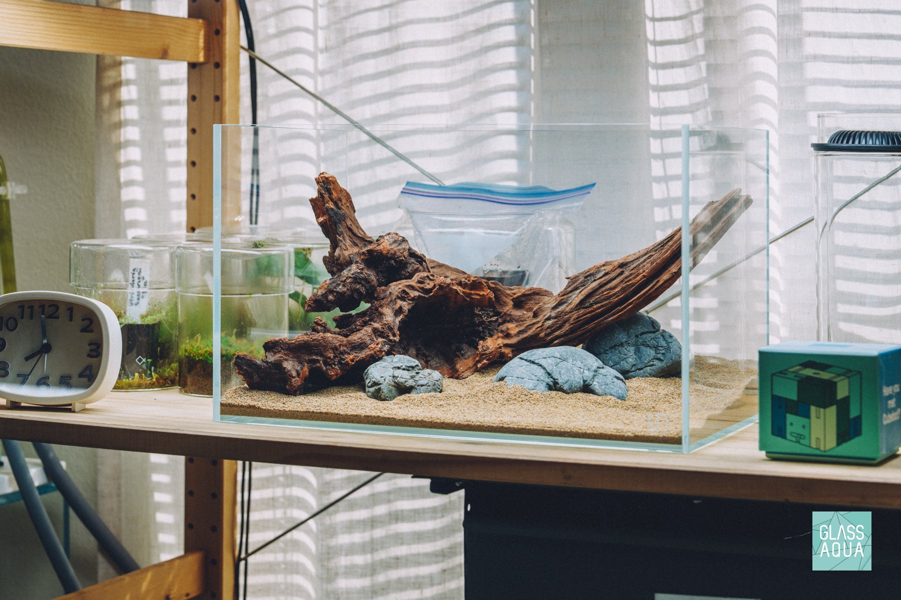 Glass Aqua Quick Scape 151 ready made aquascape in the UNS 5N nano aquarium