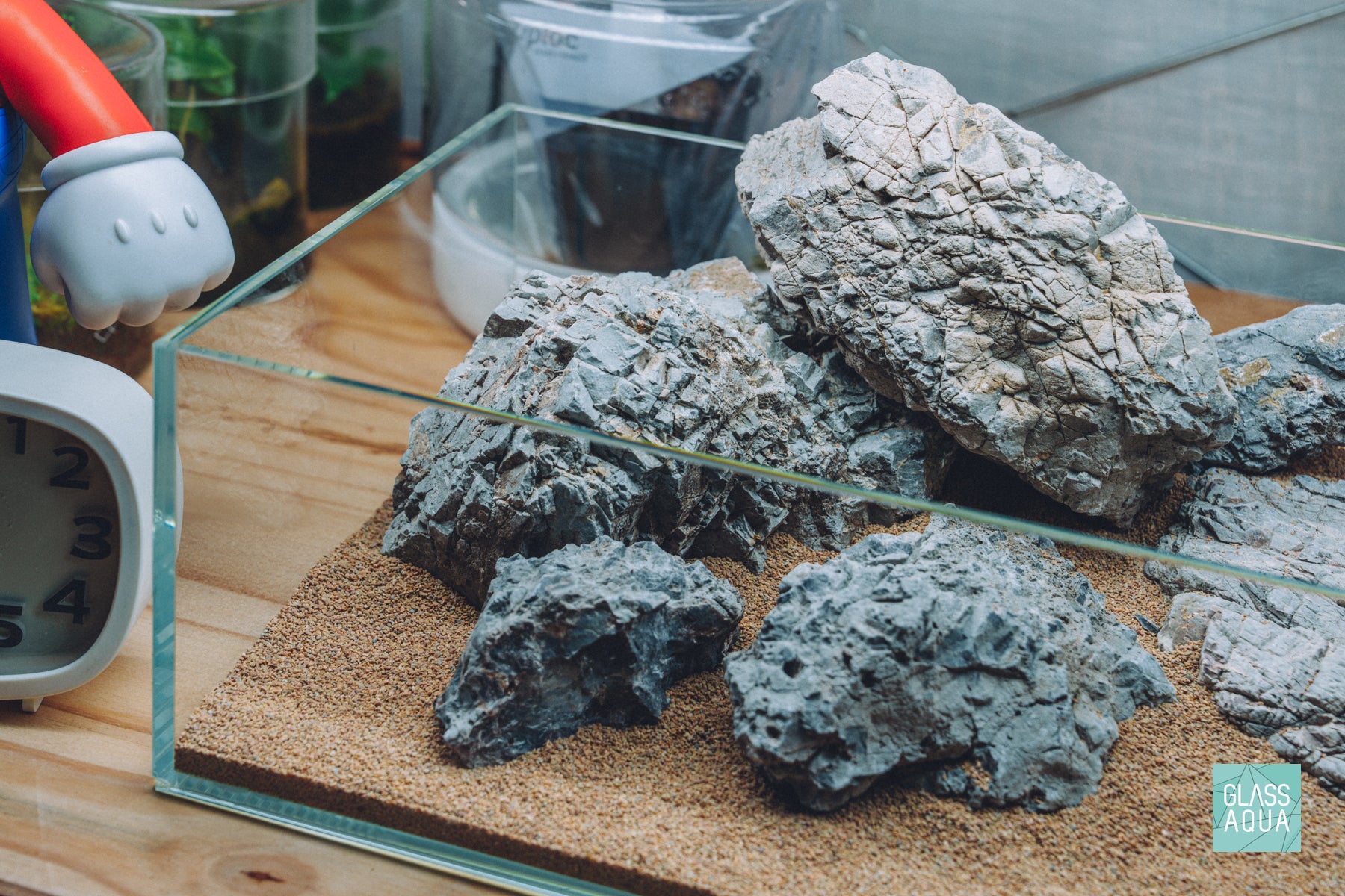 Aquarium rocks in Iwagumi aquascape by Glass Aqua