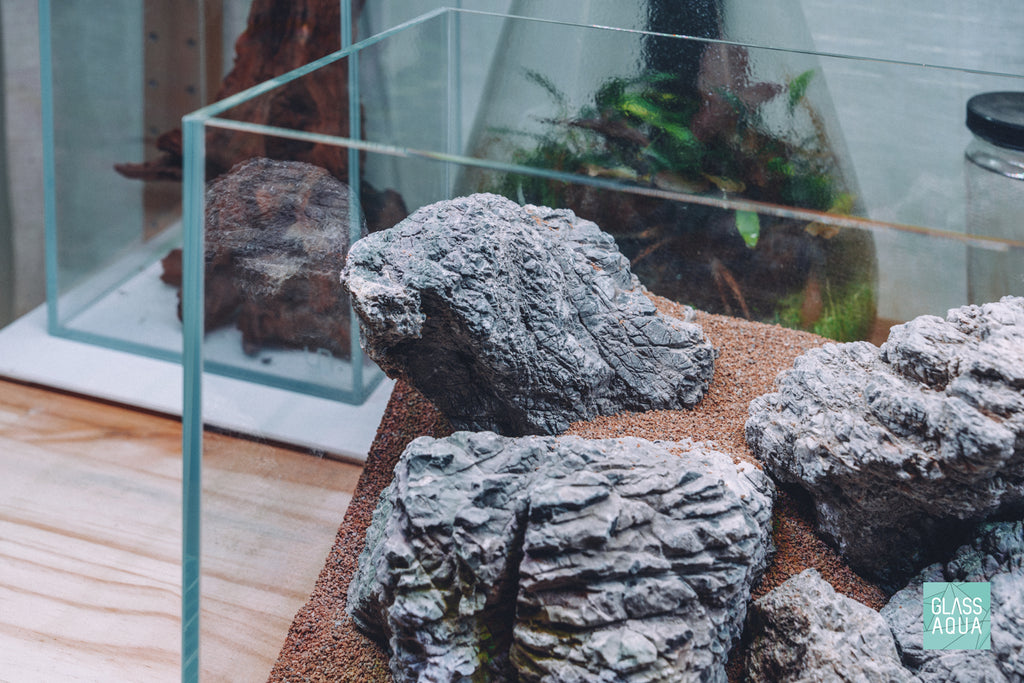Quick Scape 163 aquarium rock details by Glass Aqua