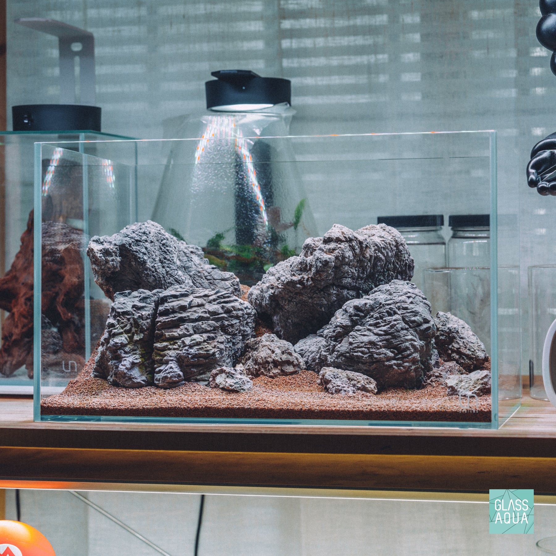 Quick Scape 163 custom hardscape design by Glass Aqua