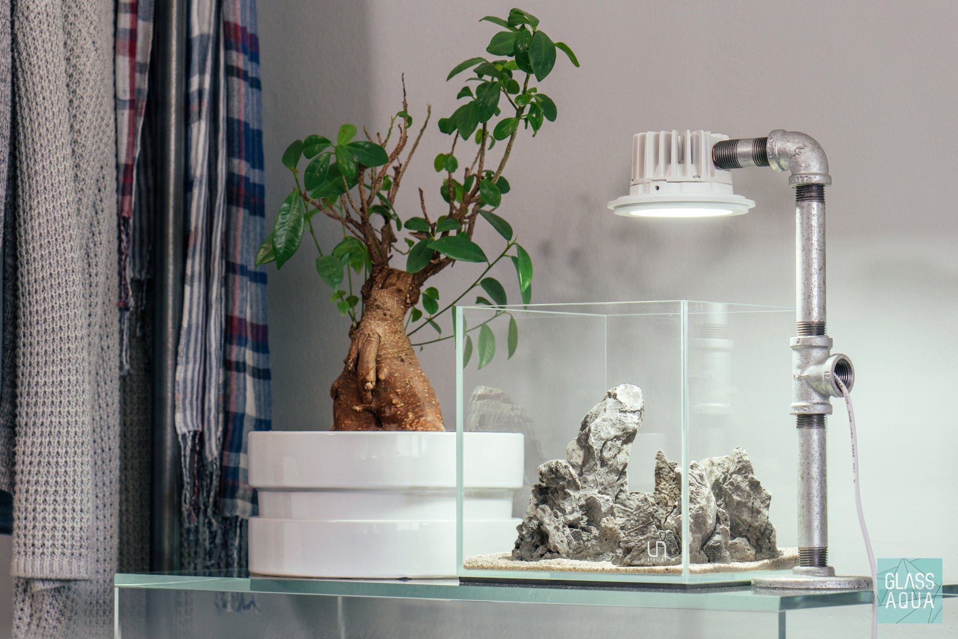 UNS Rimless Cube Glass Aquarium Tank - Glass Aqua