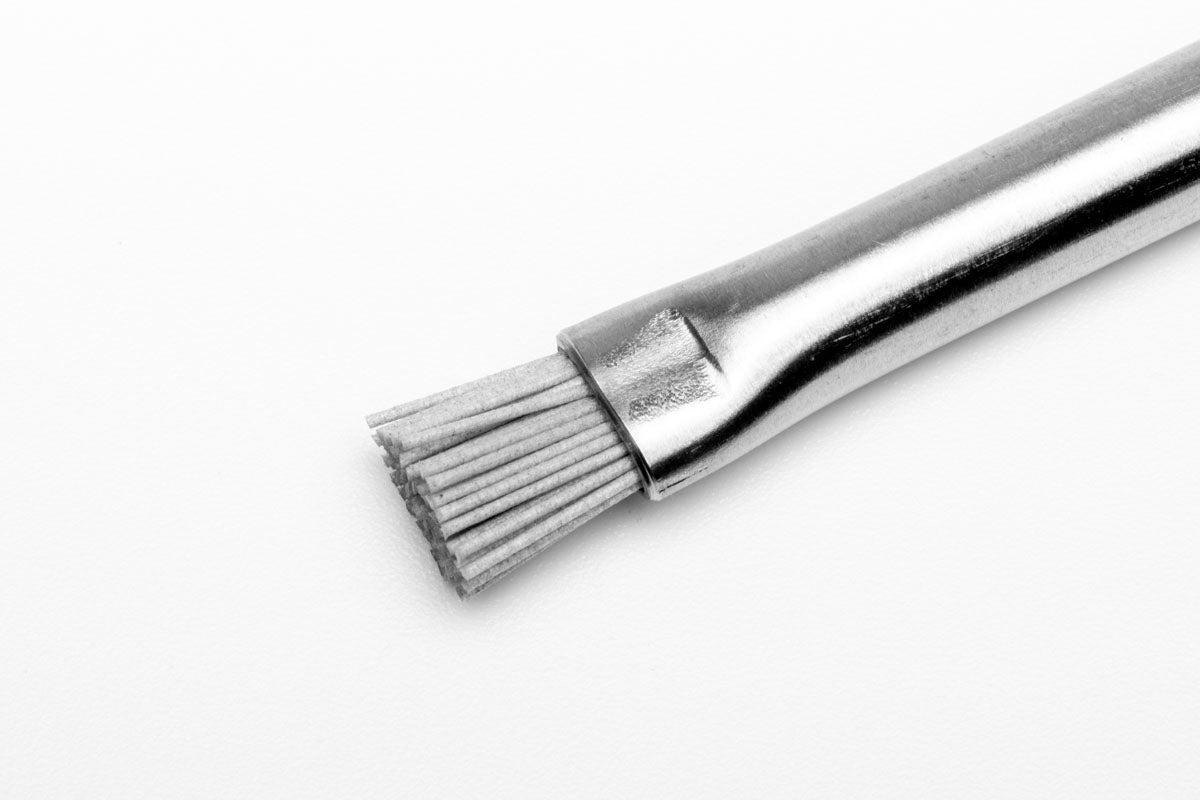 Algae Brush | Removes Black Beard Algae, Staghorn Algae and more