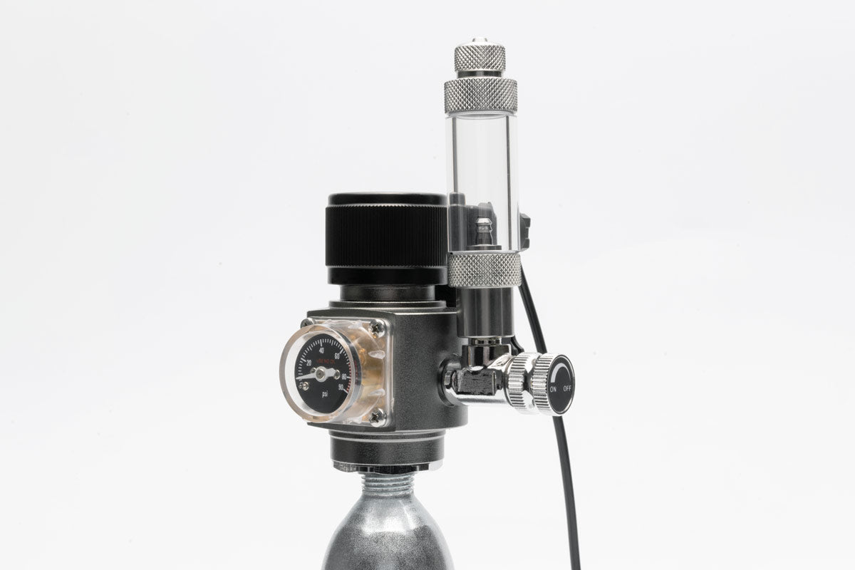Shop UNS Mini CO2 Dual Stage Regulator CO2 - Glass Aqua
