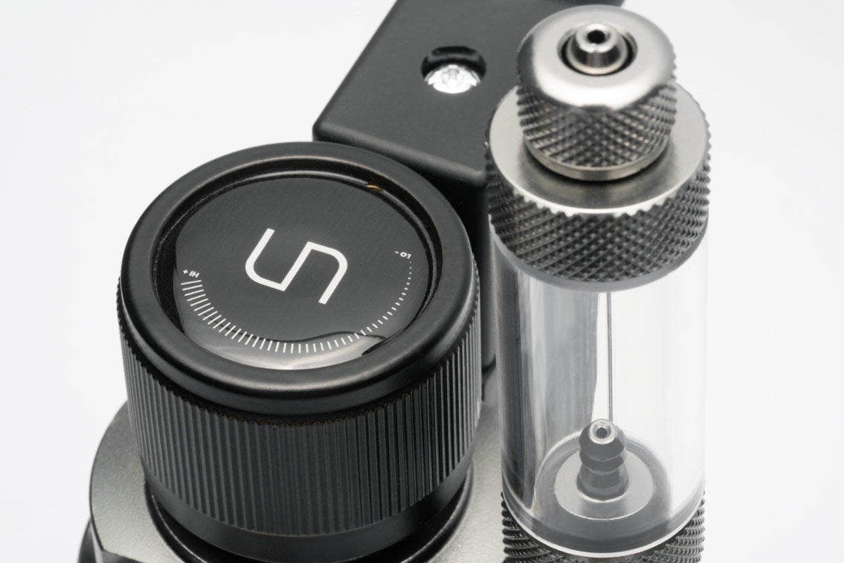Shop UNS Mini CO2 Dual Stage Regulator CO2 - Glass Aqua
