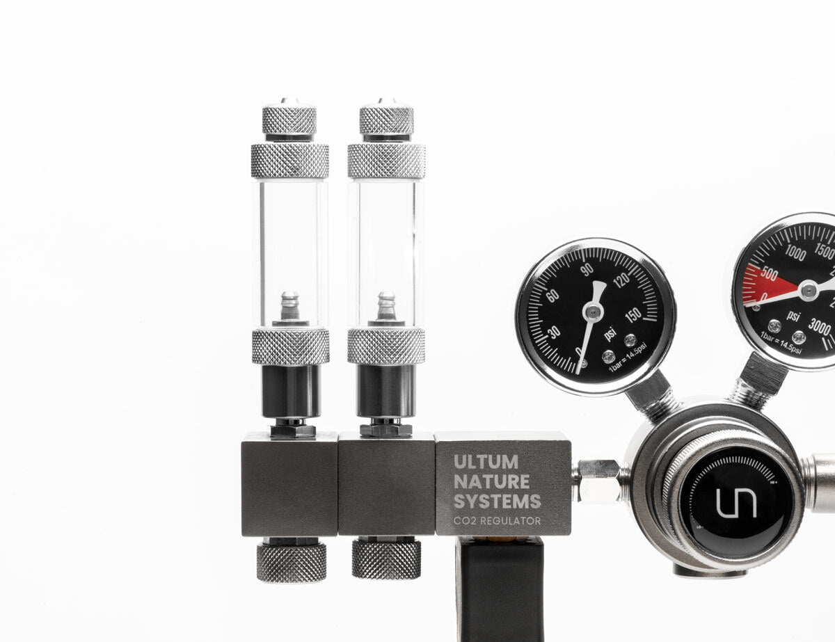 Shop UNS Pro CO2 Dual Stage Regulator CO2 - Glass Aqua